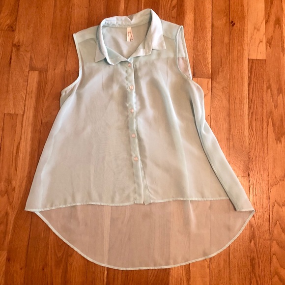 Button Down Blouses - Picture 2 of 7